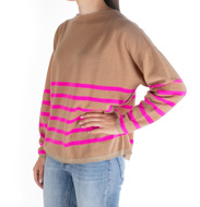 Picture of VICOLO MAGLIA  - 464 GOLDCAMMELLO FUXIA